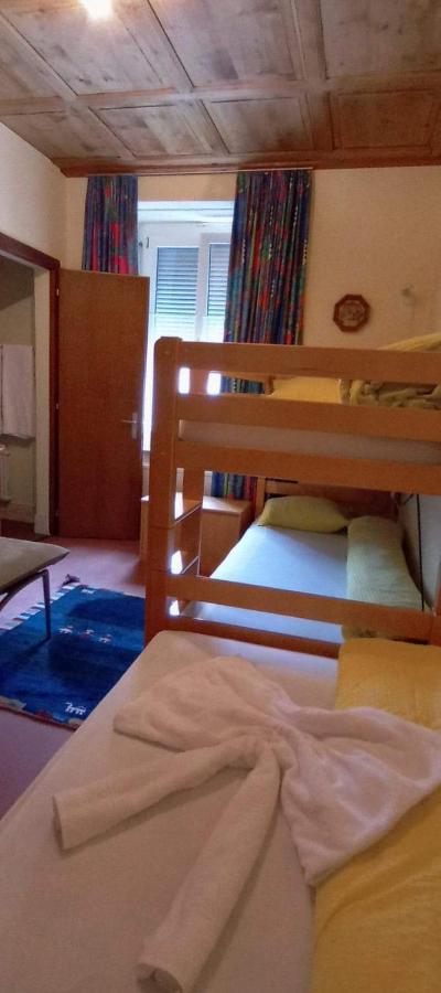 Garni Fluela Susch Hotel ภายนอก รูปภาพ