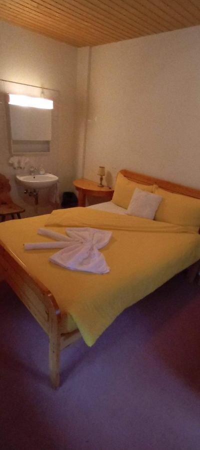 Garni Fluela Susch Hotel ภายนอก รูปภาพ